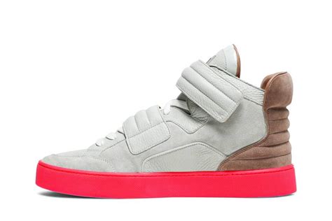 louis vuitton jaspers kanye.